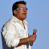 Donyaye Eshgh — Davood Behboodi cover art