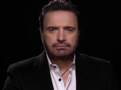 Farhad Besharati - Zibaye Dar Zanjir