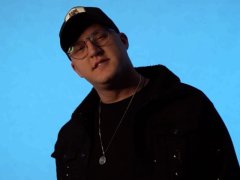 3e4818dc474e3a7 original