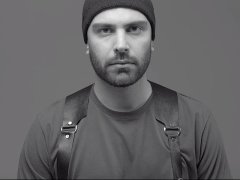 Mohammad Bibak - Manoto