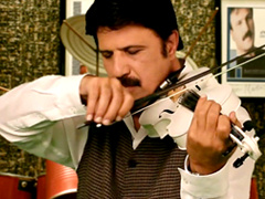 Bijan Mortazavi - Moosighio Man