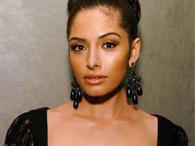 Iranian Actress Sarah Shahi In AskMen's Top99